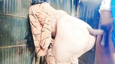 Bengali indian bhabhi fuck with worker cock