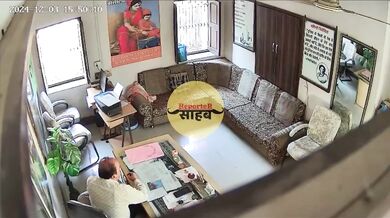 Rajasthani School Principal kisses teacher and gets blowjob