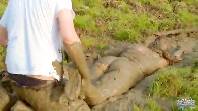 Public outdoor challenge fucking busty girl on Mud  [25 mins]