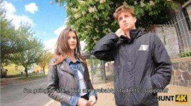 Cuckold BF saw GF sucking a stranger