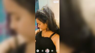 Gungun Gupta viral fingering and boobs showing video