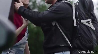 Dirty couple fucked outdoor during ride