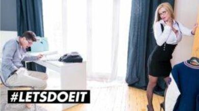 Romanian milf seduced her student