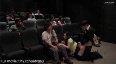 Girlfriend fucked in the cinema hall hot xxx