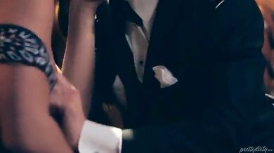 A fake actor drilled a girl's pussy