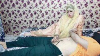 Pakistani guy fucks his big boob sister