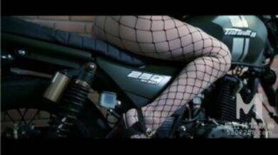 Chinese gangster fucks a sexy tattooed girl