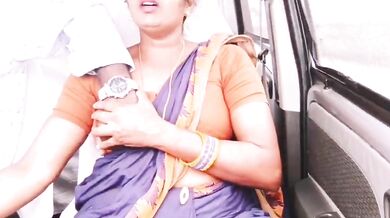 Telugu aunty fucks in the car masturbate her pussy