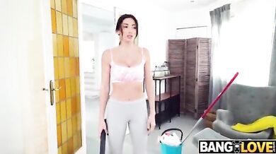 I fuck my sexy maid's asshole