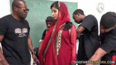 Black students gangbang a Pakistani mistress