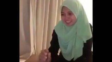 Pakistani begum rides on her shohar's dick