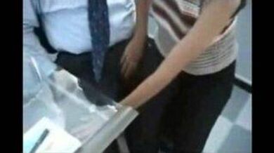 Indian IT girl gets fuck by the interviewer to get the job