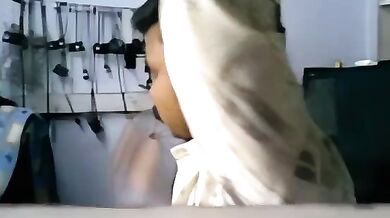 Indian owner fucks his employee in his cabin