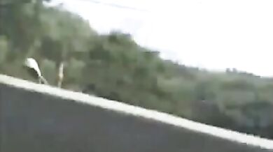 Horny Mumbai couple doing dirty things in a moving auto