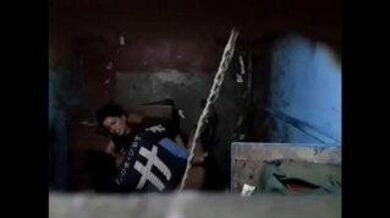 Indian guy fucks a whore in kamathipura