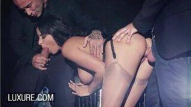 Cuckold sells his wife for a gangbang in a parking lot