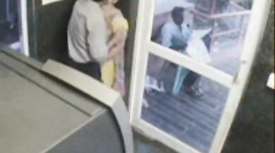 Nagpur girl gets fondled by her BF in the ATM cabin