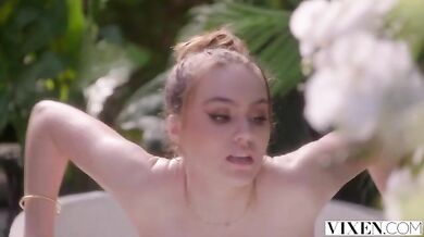 Boss and secretary get pleasure on their business tour