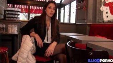 German girl shows her double penetration skills in an audition