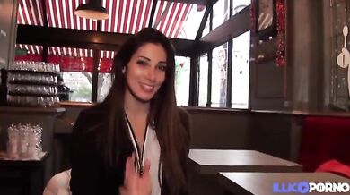 German girl shows her double penetration skills in an audition