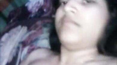 Puneri girl fucking her roommate's BF at his place