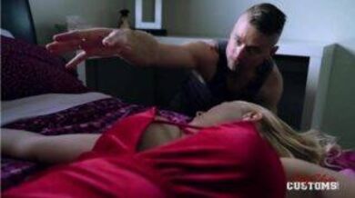 Father abused his daughter