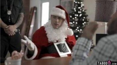 Angry Santa fucked his boss's daughter