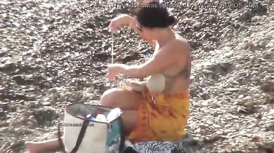 Dirty couple fucked in front of the people