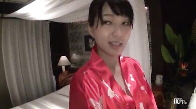 Horny man fucked a Japanese masseuse