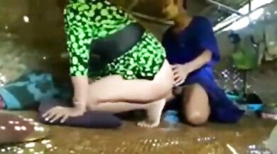 Bangladeshi couple fucked in a hut