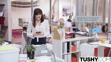 The manager fucked his employee as an escort