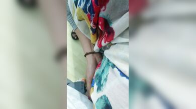 Quick office sex with hot arab babe