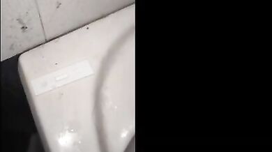 how to perform pregnancy test