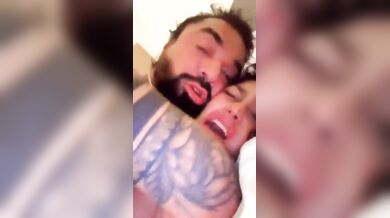Actor Ajaz Khan viral clip fucking model in Hotel room