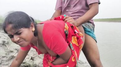 Cheating Indian village wife fucked by her friend