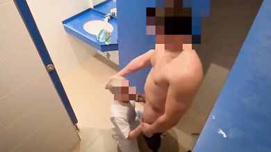 Washroom cleaner milf suck big cock MMS video