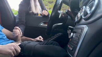 Good heart stranger milf help handjob MMS video