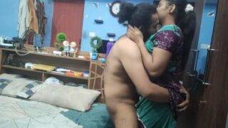 Homemade Mallu Wife candid fuck with hairy Husband